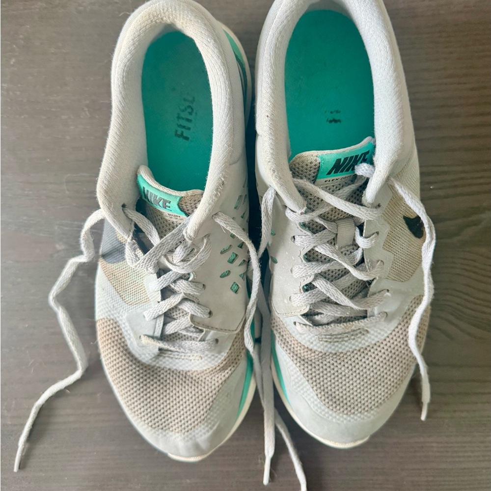 Nike Women’s Light Gray and Teal Athletic Sneakers - Picture 1 of 5